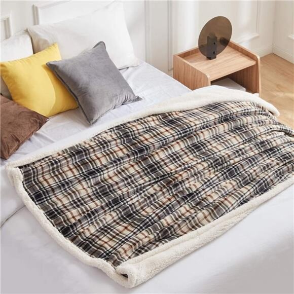 Sherpa Throw Blanket Fleece Flannel Plaid Cozy Soft Warm Twin Size Couch Blanket - Picture 4 of 7